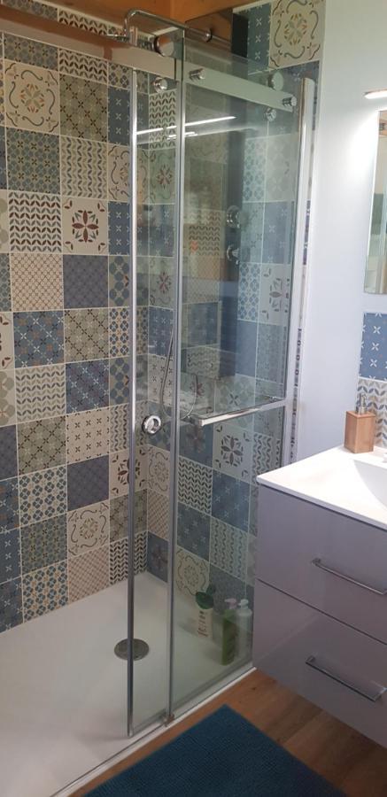 Cottage Combet Gite Climatise Avec Jacuzzi Marsanne Exterior foto